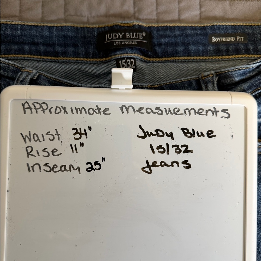 Judy Blue Boyfriend Fit Jeans Size 15/32 - Picture 4 of 4